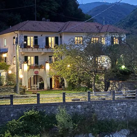 Appartamento In Villa A 5 Km Dal Mare Albisola Superiore Kültér fotó