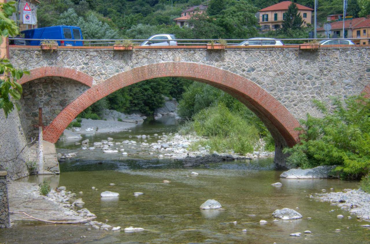 Appartamento In Villa A 5 Km Dal Mare Albisola Superiore Kültér fotó
