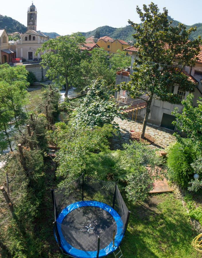 Appartamento In Villa A 5 Km Dal Mare Albisola Superiore Kültér fotó