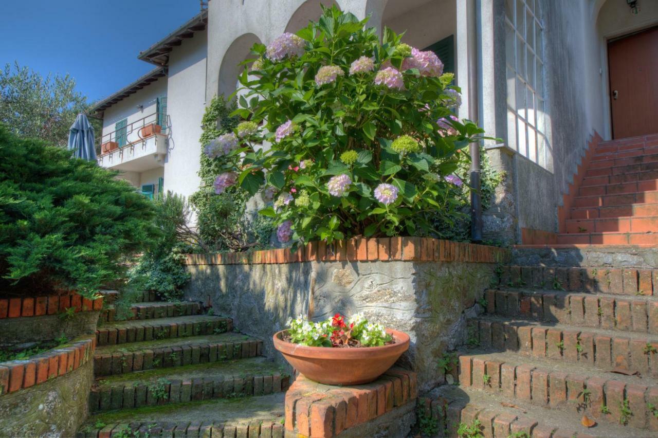 Appartamento In Villa A 5 Km Dal Mare Albisola Superiore Kültér fotó