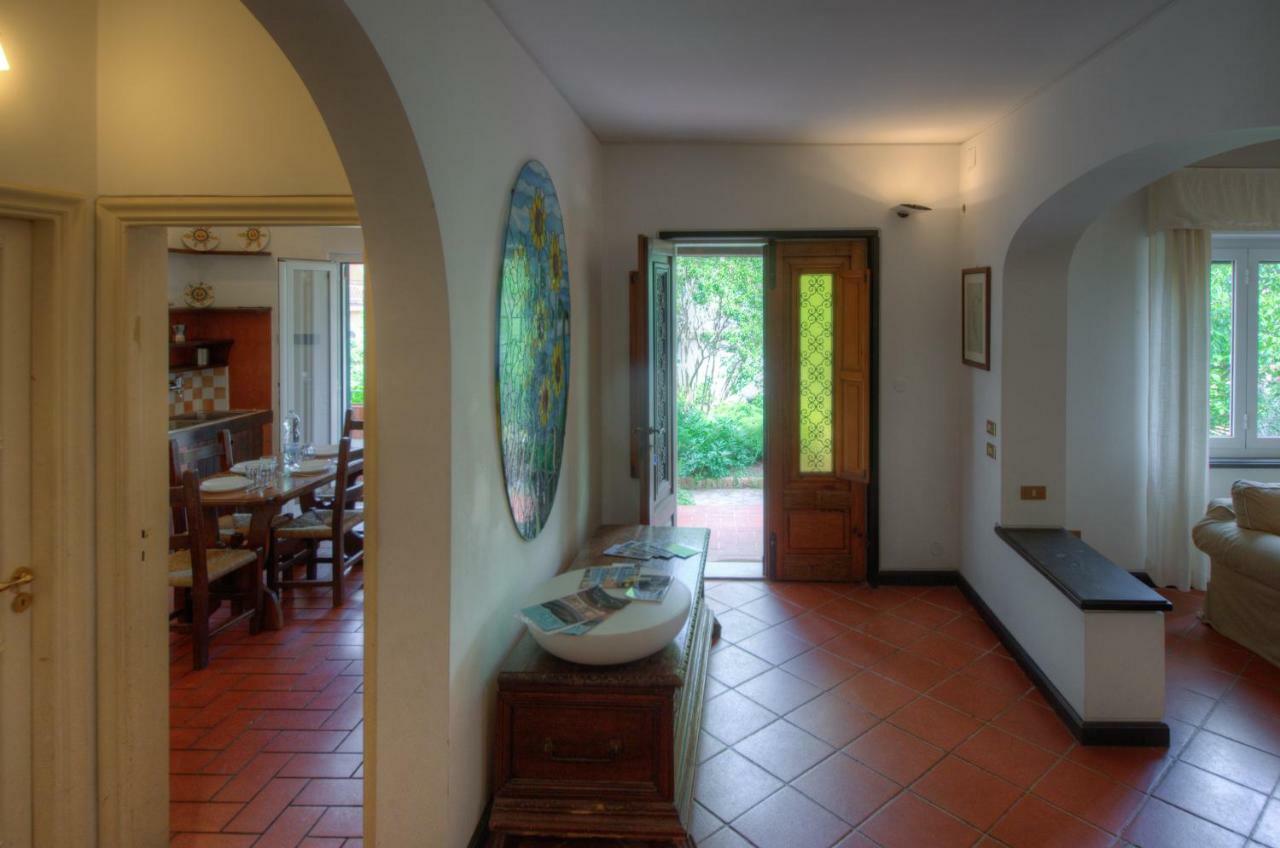 Appartamento In Villa A 5 Km Dal Mare Albisola Superiore Kültér fotó