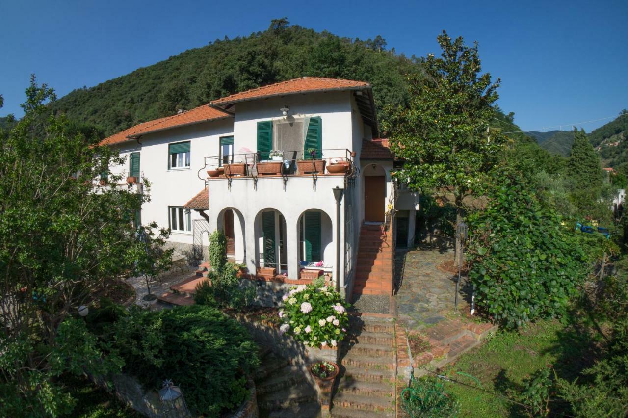 Appartamento In Villa A 5 Km Dal Mare Albisola Superiore Kültér fotó
